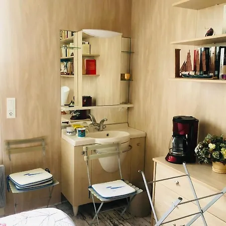 Travel & Capsules Dans Privee Face Mer *